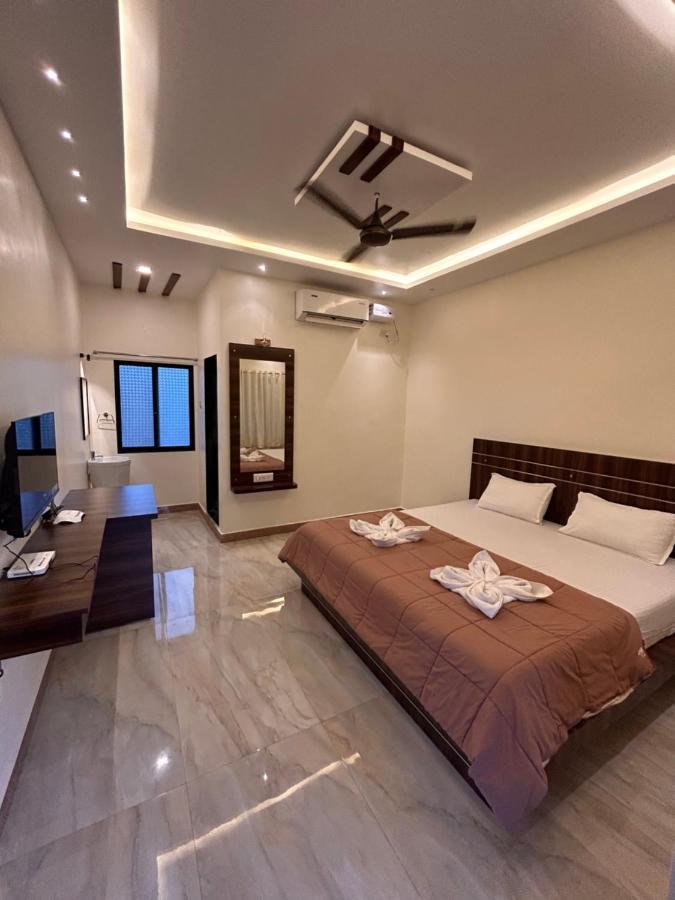 The Beach Hive Resort Kashid Exterior foto